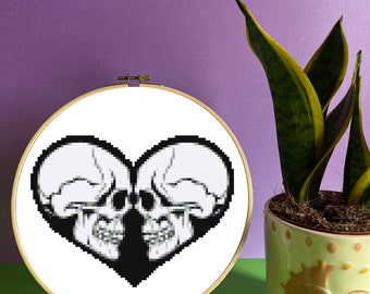 Gothic Skull Heart - Cross Stitch Pattern (Digital Format - PDF)