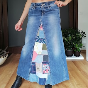 Falda vaquera de patchwork colorida, falda vaquera estilo bohemio con acolchado, falda larga de cintura alta, falda hippie reciclada para festivales.