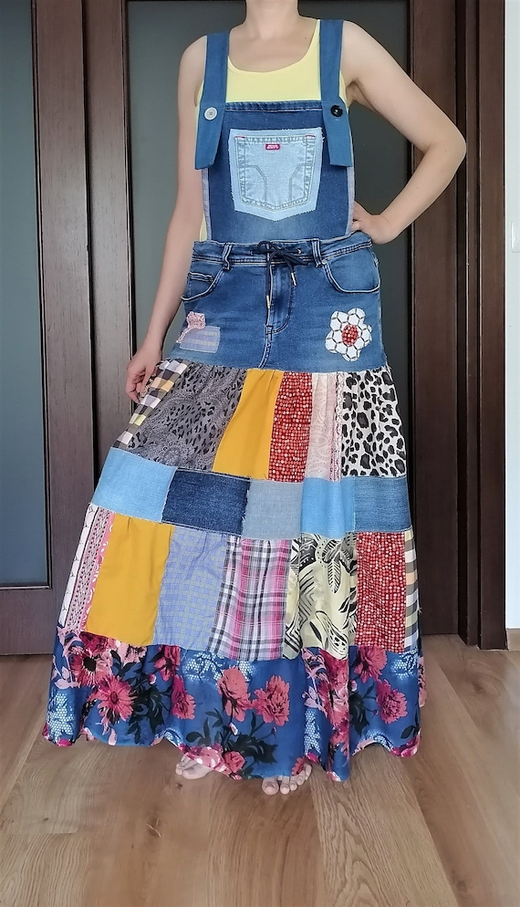 Salopette salopette en jean colorée, style cottage romantique