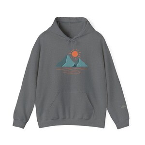 Felpa con cappuccio Mountain Sunrise - Felpa unisex ispirata alla natura Wild & Wander immagine 8