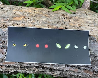 Adesivo per paraurti con occhi di criptidi, divertente decalcomania per auto con mostri, Bigfoot, Mothman, alieno, maglia, occhi del diavolo, spettrale adesivo in vinile per paraurti