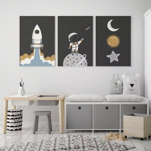 Vivero enmarcado lienzo pared arte conjunto de 3, Astro Space Kids Print, decoración de la habitación de los niños astronautas, arte de la pared, calidad de por vida, aluminio enmarcado