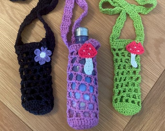 Crochet water bottle holder / bottle cover / drinks holder / festival / travel / gift