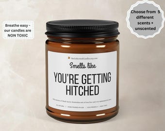 Divertida vela de compromiso: "Huele como si te fueras a casar".