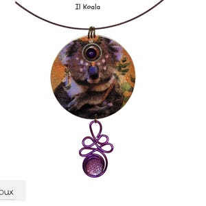 Collana semirigida creata riciclando le carte degli oracoli 'The Spirit Animal Oracle' (Hay House Inc) -Bigiotteria artigianale.