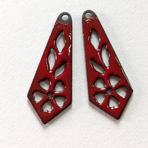 Flowers Artisan Enamel Earring Components Flowers Red (18050)