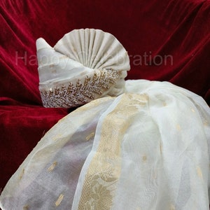 Elegant Off-White Embroidered Wedding Turban: Indian Groom Safa