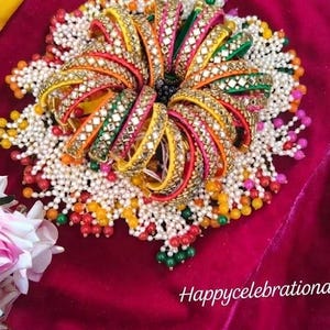 Seidenfaden Kundan Armreifen - Paar 2 Armreifen, Festival Kollektion Babypartygeschenke, Bollywood Quaste Chuda Für Mehndi und Sangeet Bevorzugungen