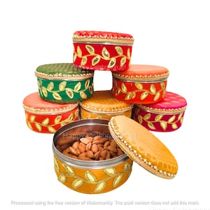 Bulk Favors Caja Ladoo de acero de 250 gramos, caja de acero Mithai, favor indio, regalo de devolución para Pooja, dulces, bhaji, boda musulmana hindú punjabi