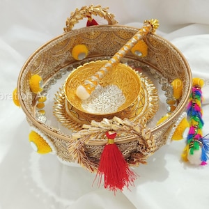 Juego de haldi thali con espejo: Plato para ceremonia de boda india