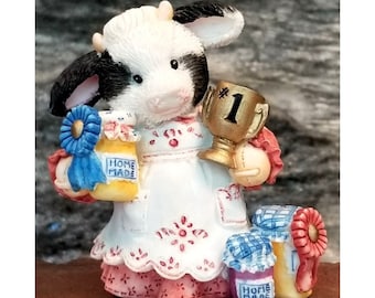 VTG Mary&#39;s Moo Moos Figurine Preserved To Be The Best Cow Enesco 1994 with Box