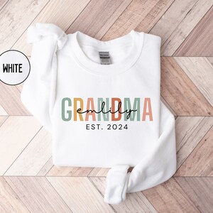 Chemise grand-mère personnalisée, cadeau grand-mère personnalisé, cadeau pour future grand-mère, chemise grand-mère personnalisée est, cadeau pour maman, cadeau pour grand-mère,