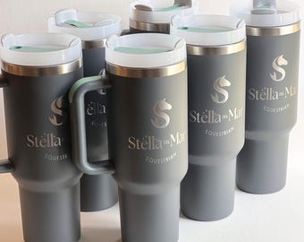 Vaso con logotipo grabado: Taza de viaje personalizada de acero inoxidable, regalo corporativo