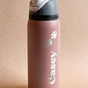 24oz Owala Laser Name Design Engraved Owala Tumbler Birth Flower detail Stainless Steel 32 oz Custom Jug Christmas gift business corporate swag Custom Name Gift
Personalized Owala Bottle 40 Laser Engraved Floral Tumbler Insulated Bottle Custom Logo Owala Stainless Steel Christmas gift promotional swag Bridesmaid Proposal business corporate
