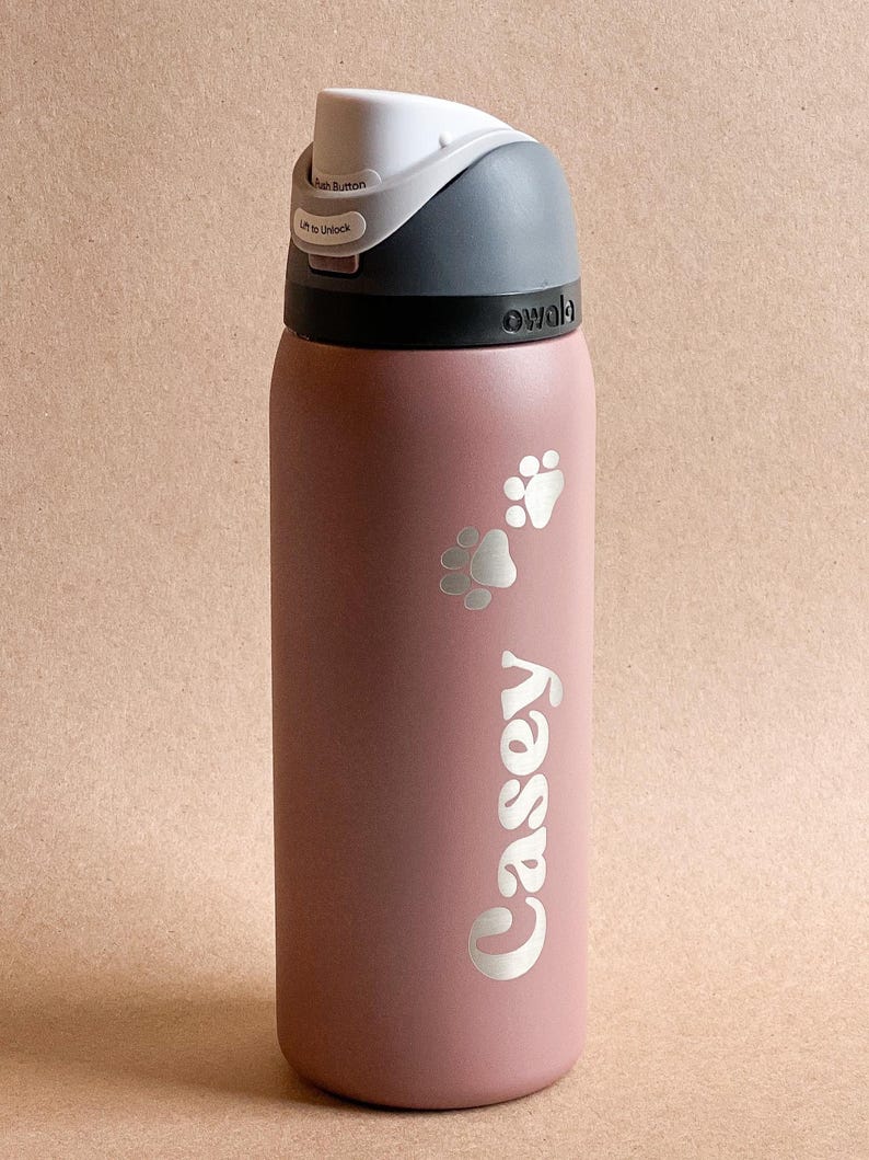 24oz Owala Laser Name Design Engraved Owala Tumbler Birth Flower detail Stainless Steel 32 oz Custom Jug Christmas gift business corporate swag Custom Name Gift
Personalized Owala Bottle 40 Laser Engraved Floral Tumbler Insulated Bottle Custom Logo Owala Stainless Steel Christmas gift promotional swag Bridesmaid Proposal business corporate