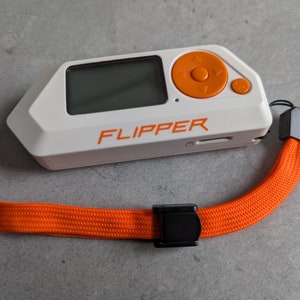 フリッパーゼロストラップ、リストストラップ、フリッパーゼロマルチツール電子セキュリティデバイス用調節可能な留め具付きハンドストラップ