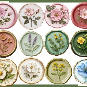 Puede incluir: Una colecci&oacute;n de doce sellos de cera decorativos con dise&ntilde;os florales. Los sellos muestran varias flores, incluyendo rosas, lavanda y margaritas, en tonos de rosa, amarillo y azul. Cada sello tiene una forma y color &uacute;nicos, con bordes dorados o blancos.