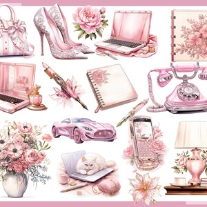 以下が含まれることがあります： ピンクと白をテーマにしたアイテムのコレクション。ラップトップ、電話、車、ランプ、ハンドバッグ、ノート、ペン、花束、猫、ヴィンテージのロータリー電話などがあります。