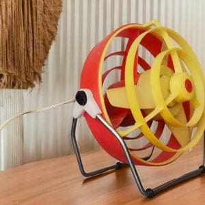 Vintage USSR electric table fan rotating portable retro air ventilator bar shop decor