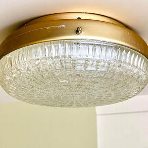 Large flush ceiling-mounted light fixtures flush mount wall lamp