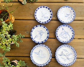Set of 6 Portuguese traditional pottery glazed ceramic plates with animal motif