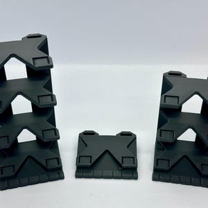 1/64 Scale Dicast Shorty 4/3/1 Car Stand Hot Wheels Display