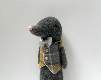 Mole Stuffed Toy, Felt animals, Mole Plushie, Birthday Gift, Christmas Gift, Woodland Animals, Collectable Animal Figurines