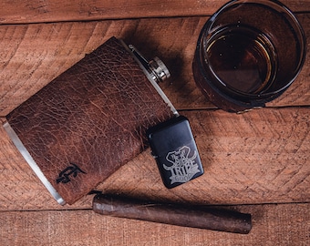 Bison wrapped flask Personalized Leather Whiskey flask rustic flask Gifts For Him Groomsmen birthday valentines day gift for Dad brother