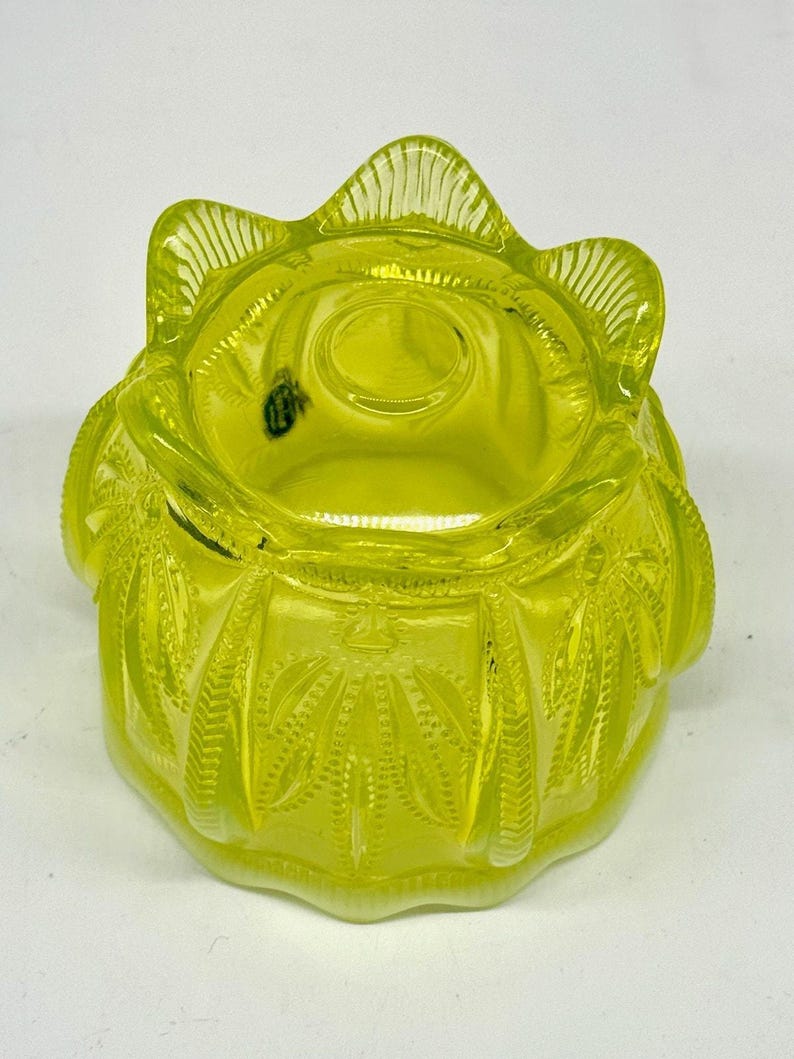 Fenton Uranium Vaseline Glass Cactus Topaz Opalescent Bowl 4"h - GLOWER ...