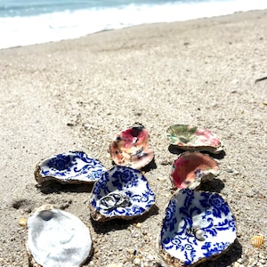 Decorative Oyster Shell Ring Dish