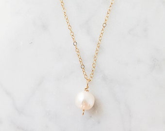 Simple Pearl Necklace, pearls, gold necklace, dainty jewelry, bridesmaid jewelry, brides, birthday gifts, anniversary gifts, gold filled