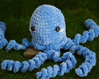 Gehäkelte Qualle mit langen Tentakeln, Häkeltier Spielzeug, Amigurumi, Spielzeug, Kuscheltiere, Handarbeit, Basteln, Qualle Plüschtier, Autodekoration