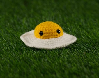 Spiegelei häkeln, Häkelspielzeug, Amigurumi, Spielzeug, Stofftier, Handgemacht, Basteln, Gebranntes Ei, Weihnachtsgeschenke, Ei Baby, Niedlich, Kreativ, Eier