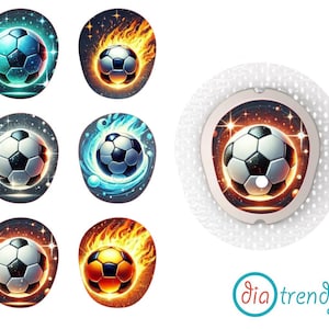 Puede incluir: Varios diseños de balones de fútbol con diferentes efectos visuales, como fuego, hielo y temas espaciales. Los balones son blancos y negros, con fondos coloridos. La imagen también incluye el logotipo "dia trendy".