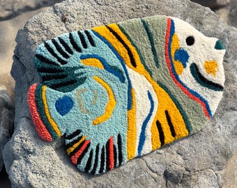 Woolen Boho Fish Rug Abstract Fish Tufted Rug Seaside Home Decor Coastal Decor Beach House Decor Nautical Decoration Bohemian Accent Rug