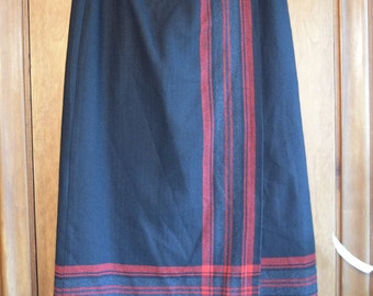 Vintage 1980s Field Manor Modern Classics Black Equestrian Western-Stye Fringe Wrap Skirt