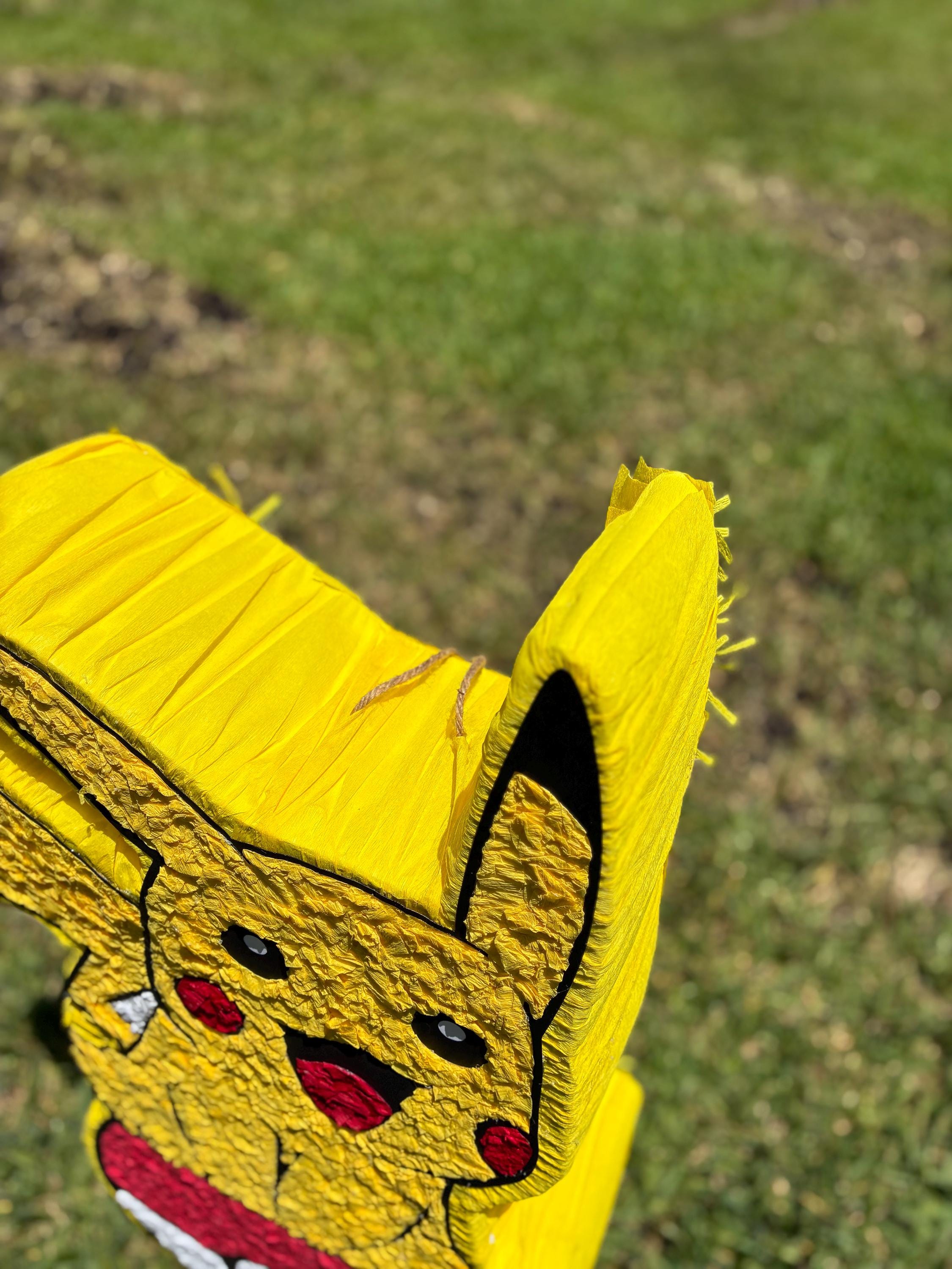 Pokémon Pikachu Piñata - Etsy