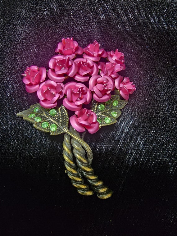 Vintage Avon Nina Ricci rose Bouquet Brooch