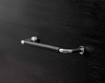 Tirador de salón Furnipart de cuero negro/pulido espejo de 160 mm