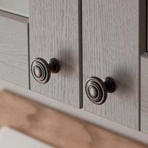 Howdens Antique Pewter Effect Classic Round Cupboard Door Knob 33mm