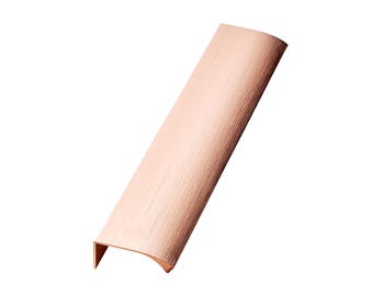 Tirador Furnipart Edge Straight Brushed Rose Gold con perfil de oro rosa, 40 mm, 200 mm y 350 mm