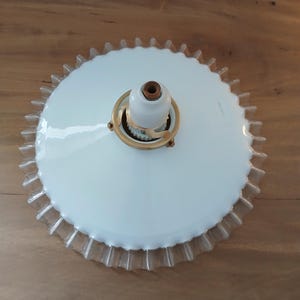 Vintage Opaline Suspension France