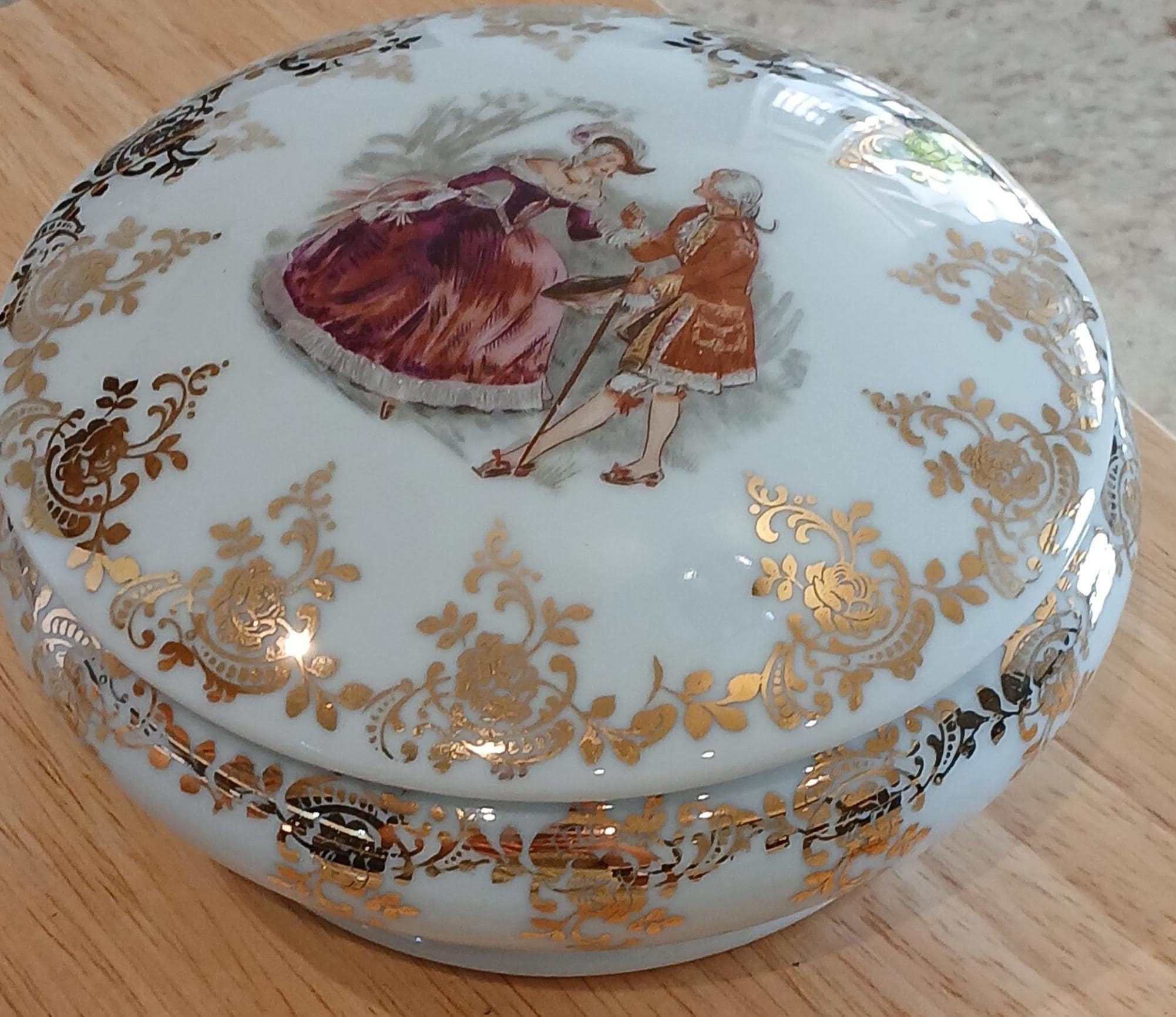 美術品、リモージュ磁器の宝石箱またはキャンディボックス、マルセル 