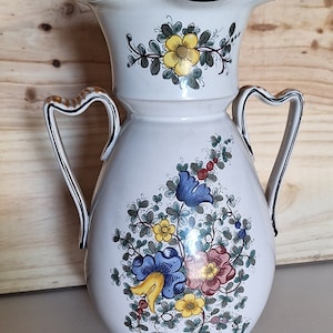ITALIAN EARTHENWARE VASE