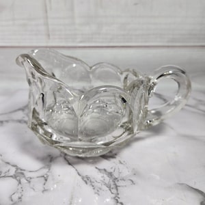 Vintage helder geperste glazen kan met sterrenmotief