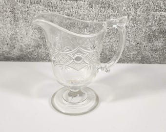 Jarra de crema de cristal transparente Bryce Walker & Co. n.º 79 con cadena y estrella, estilo antiguo EAPG.