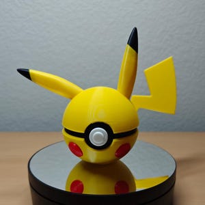 Pikachu Ball – Pokémon-Inspired Poké Ball