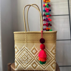 Large Handwoven Mexican Tote Bag - Eco-Friendly, Waterproof, Artisan, Market, Beach, Mercado Recycled Plastic Woven, Handmade, lunch bag