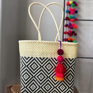 Large Handwoven Mexican Tote Bag - Eco-Friendly, Waterproof, Artisan, Market, Beach, Mercado Recycled Plastic Woven, Handmade, lunch bag