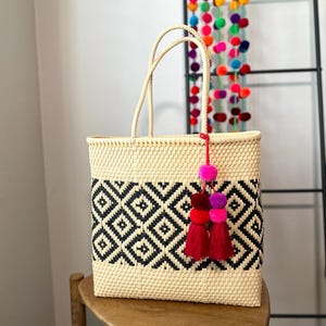 XL - Handwoven Mexican Tote Bag - Eco-Friendly, Waterproof, Artisan, Market, Beach, Mercado Recycled Plastic Woven, Handmade, lunch bag